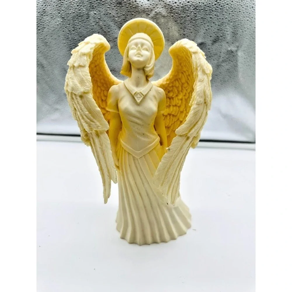 Vintage Angel Lighted Figurine Statue Halo Wings Religious Decor Works Great‎